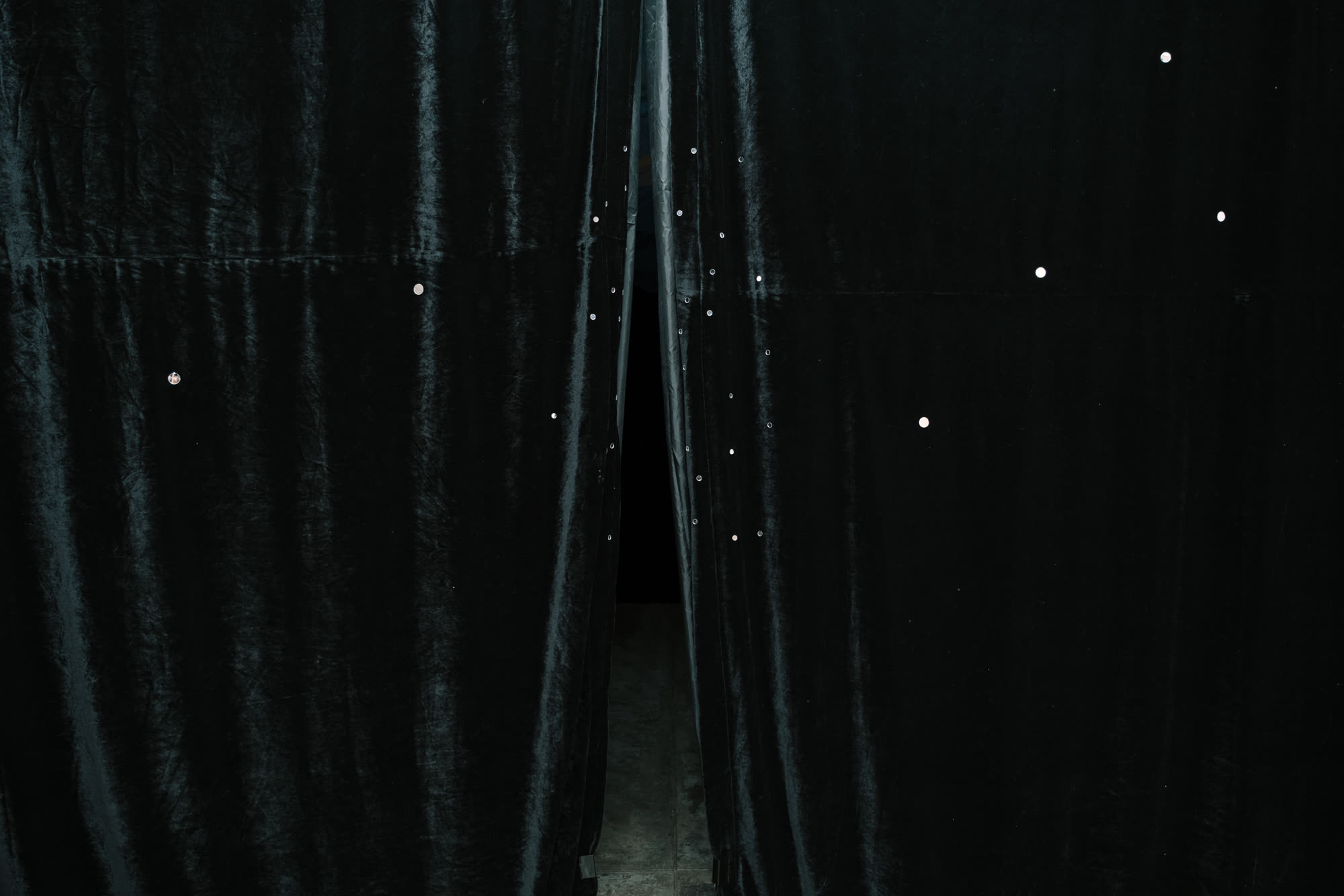 燈塔海岸，張儀君 Luna Cheong，儀式感 Rituality 個展，2021